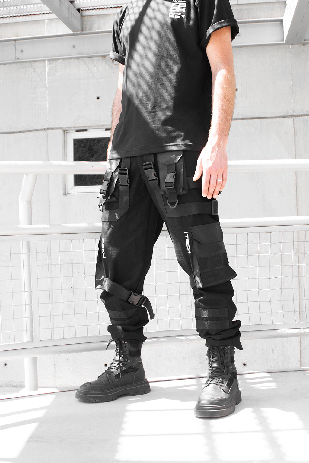 Pantalón Cargo [HEAD SHOOT]