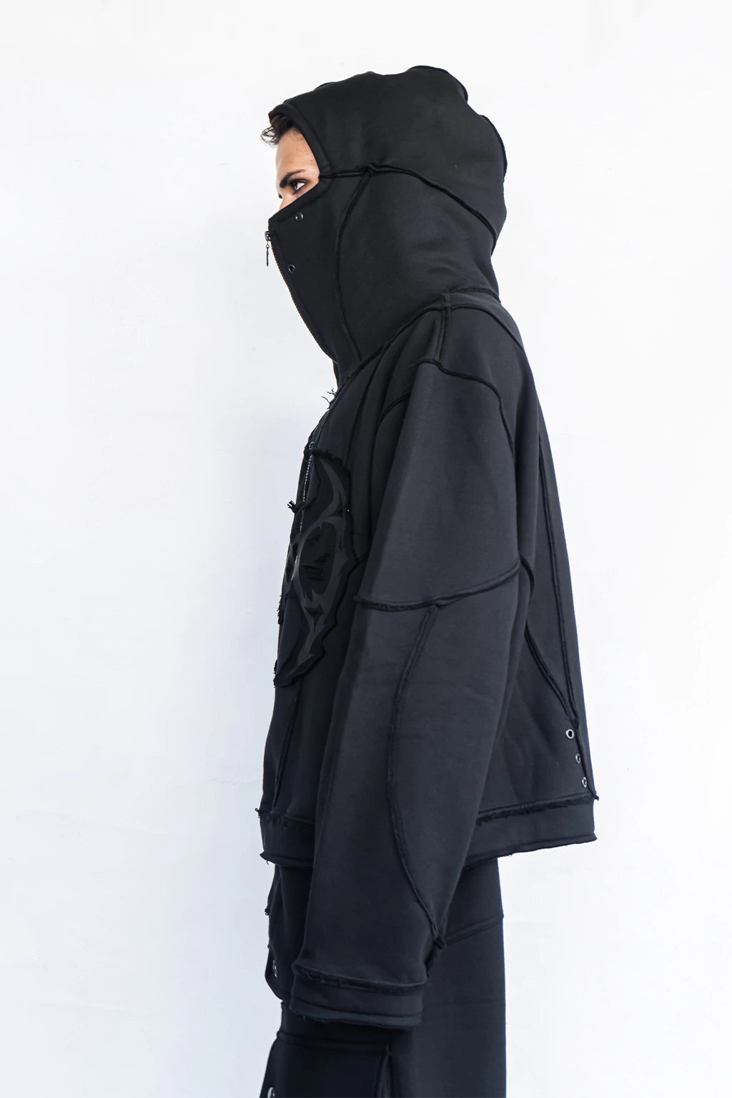 Hoodie [Black Pulse]