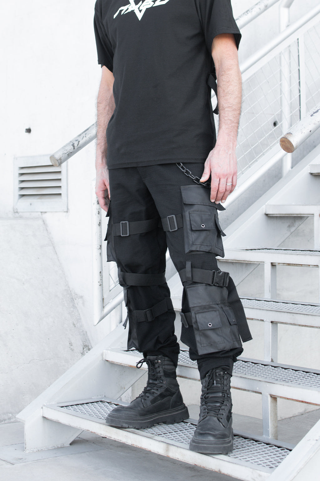 Pantalón Cargo [WORLD WAR]