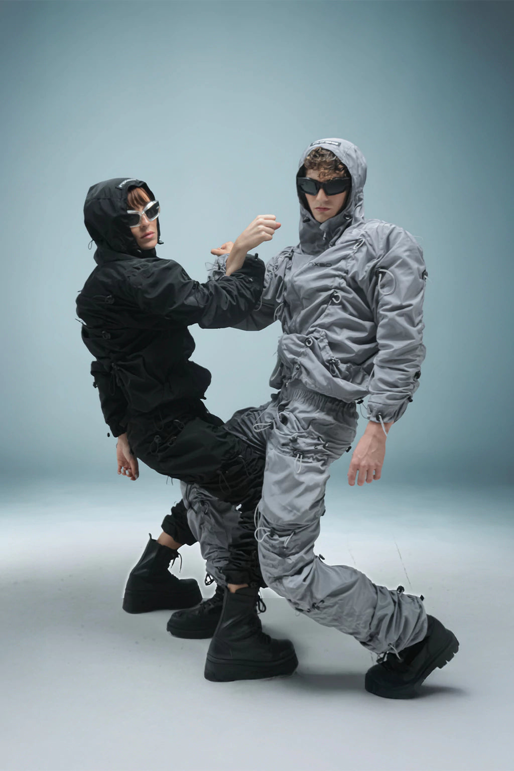 Rompeviento [ Low Gravity ] Gris