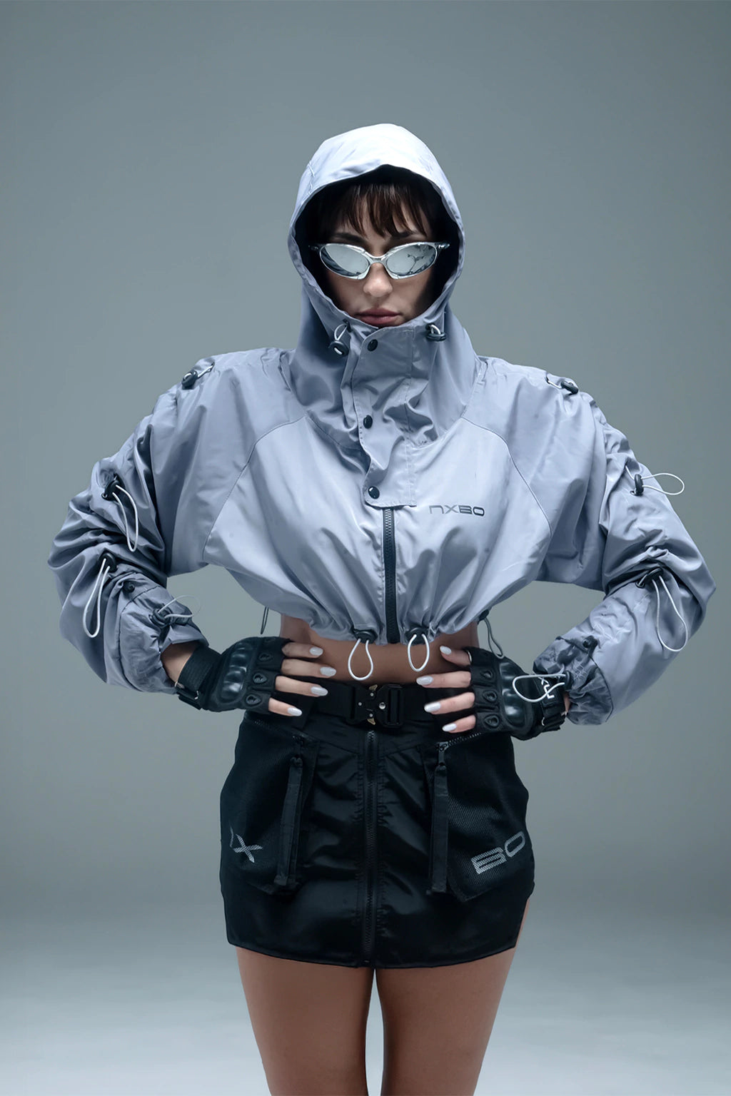 Crop [ Connection ] Gris