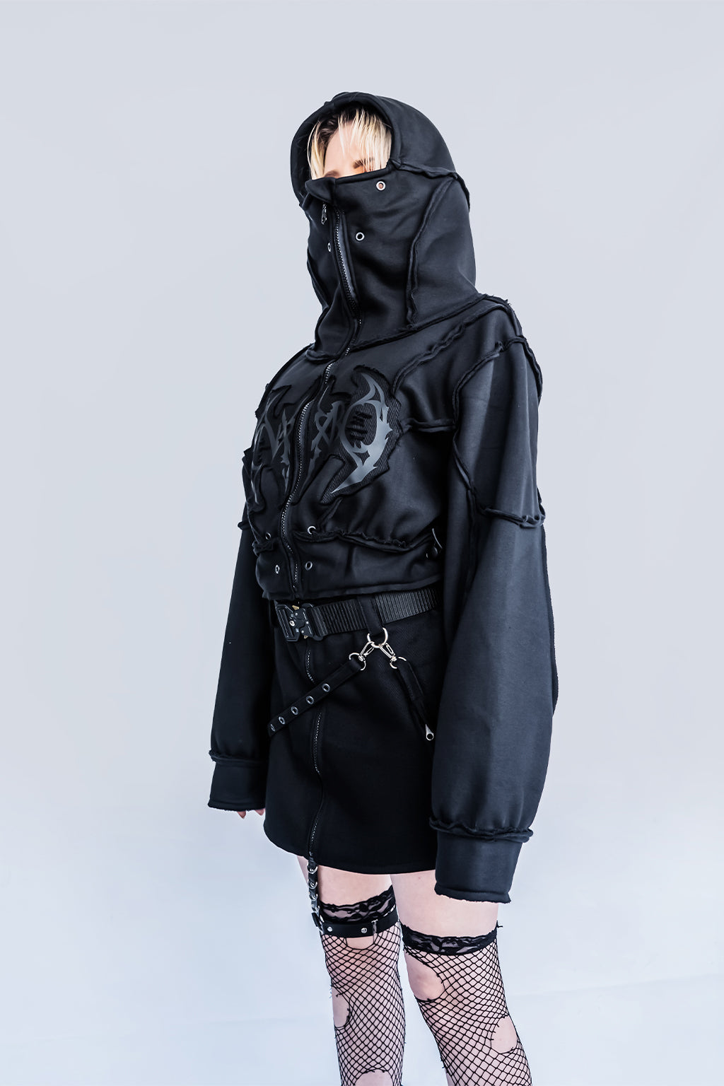 Crop Hood [Dystopia]