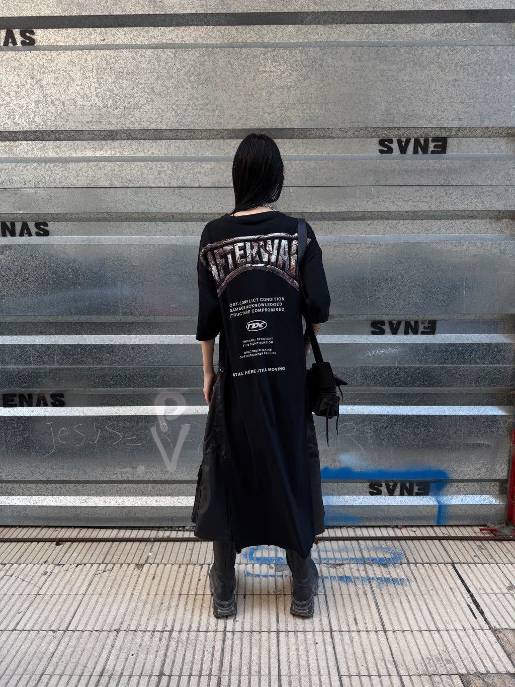 Afterwar Longback T shirt