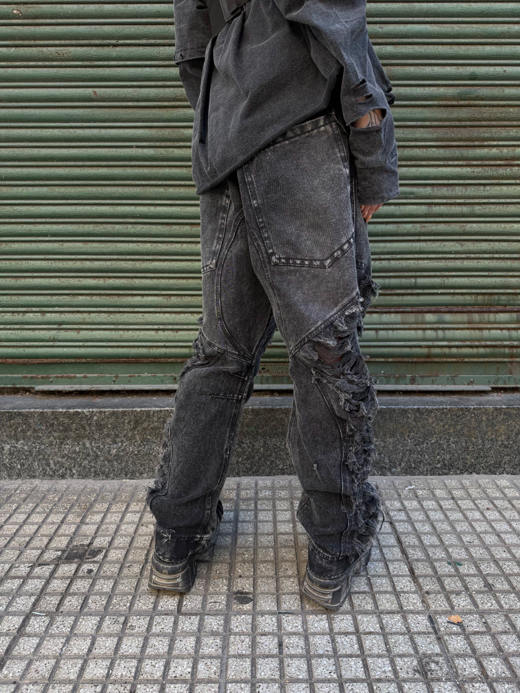 Massive Pant Washed Grey